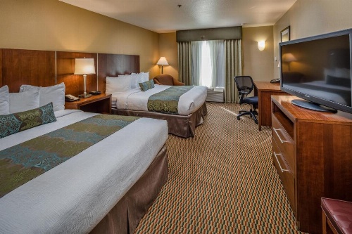 Best Western Plus Airport Inn And Suites image 5